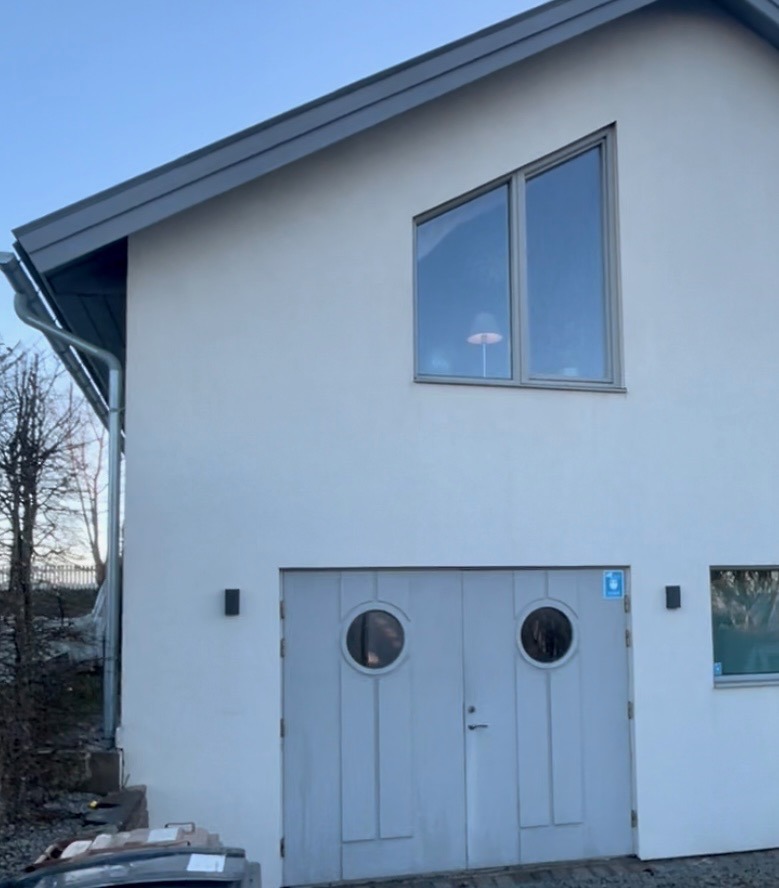 Gallery image